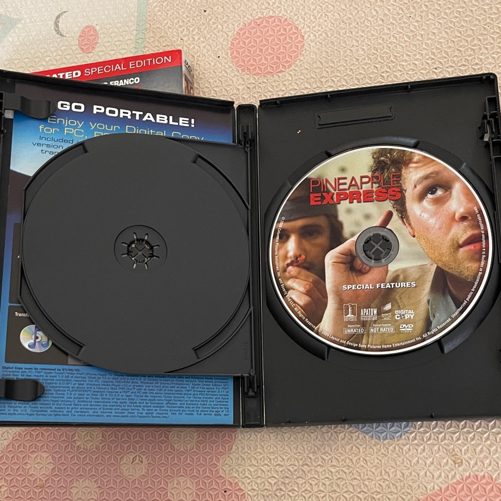 6-DVD Collection - Picture 3 of 14